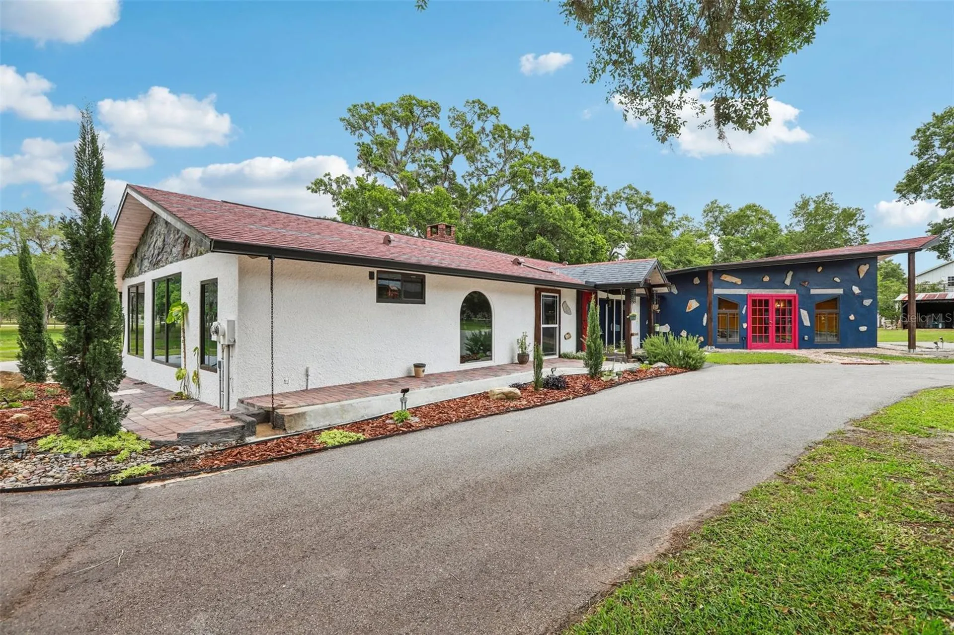 27616 Miller Road Dade City FL 33525