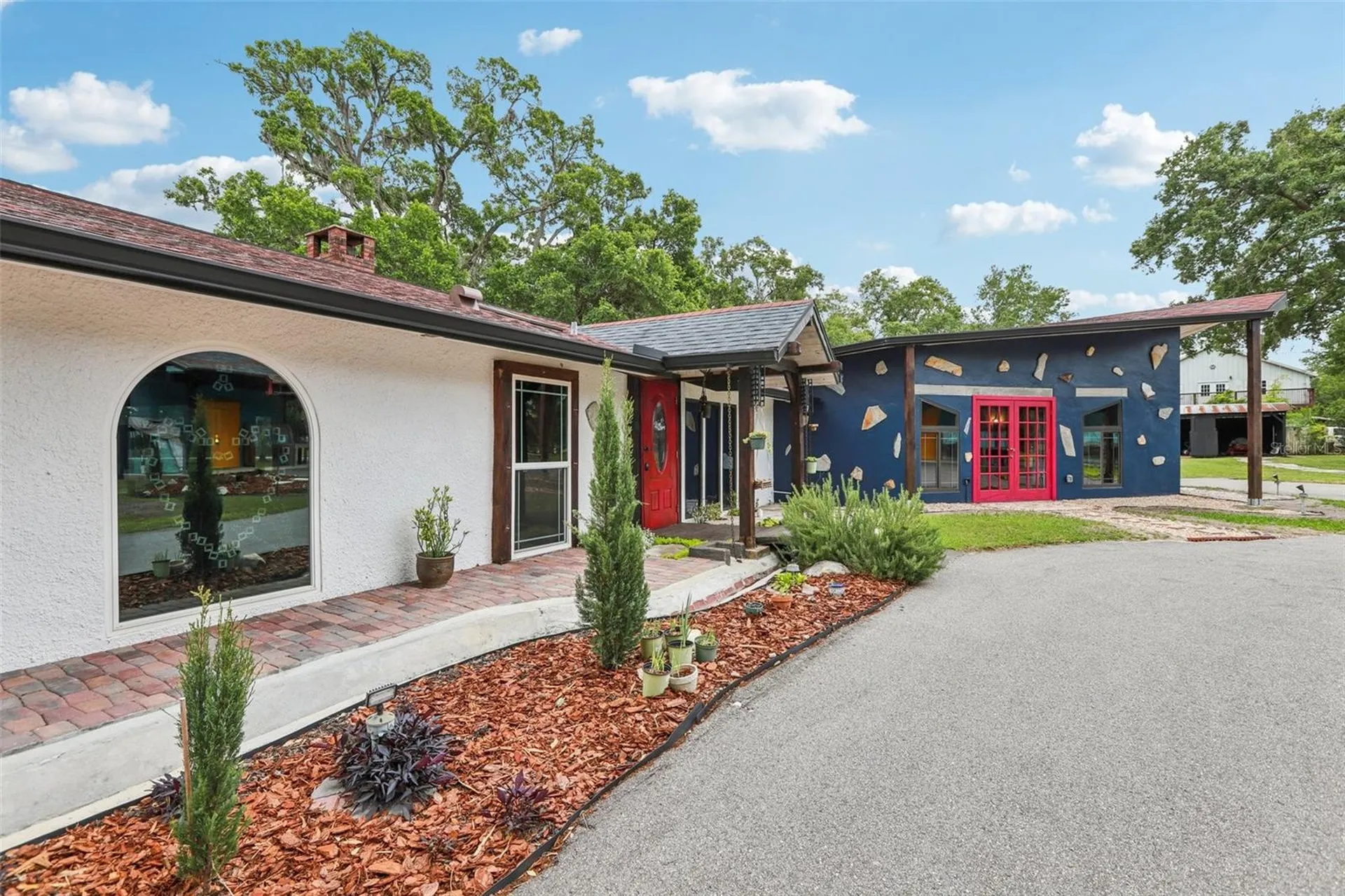 27616 Miller Road Dade City FL 33525