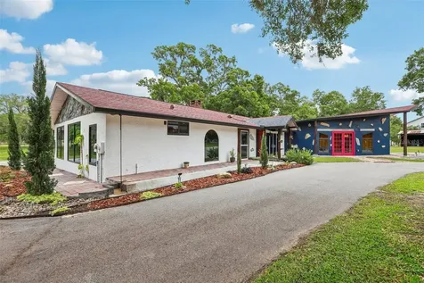 27616 Miller Road Dade City FL 33525
