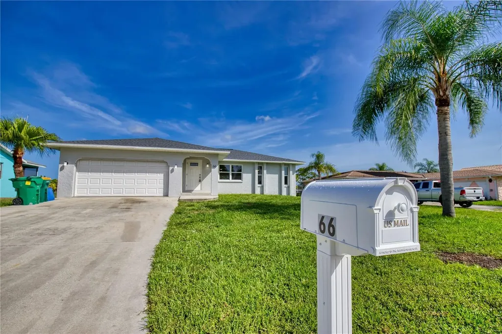 66 Oakland Hills Court Rotonda West FL 33947
