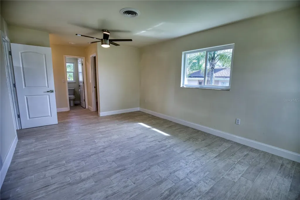 66 Oakland Hills Court Rotonda West FL 33947