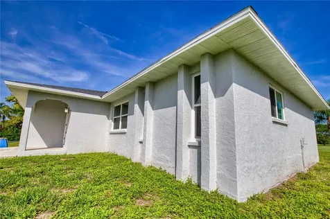 66 Oakland Hills Court Rotonda West FL 33947
