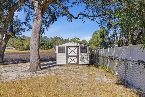 17757 SE 28th Lane Road Silver Springs FL 34488
