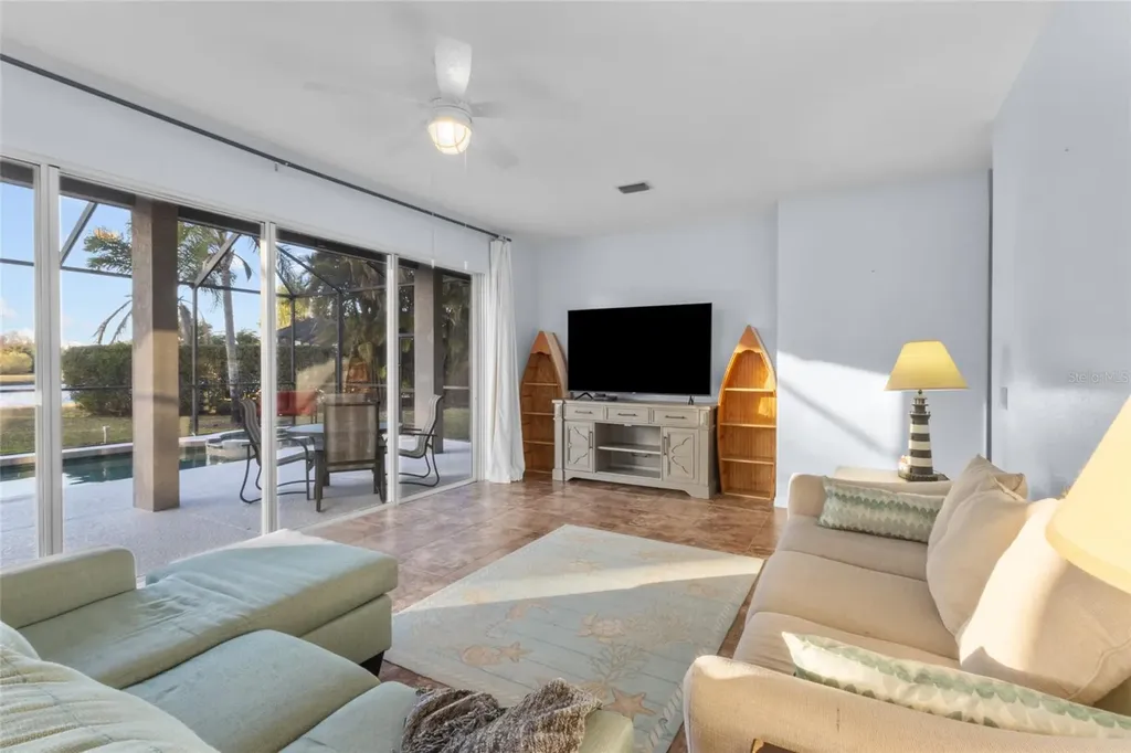 8844 Stone Harbour Loop Bradenton FL 34212