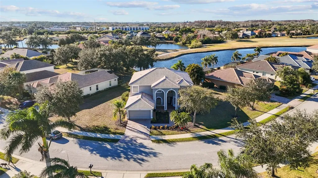 8844 Stone Harbour Loop Bradenton FL 34212