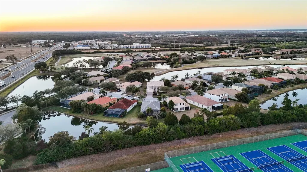 8844 Stone Harbour Loop Bradenton FL 34212