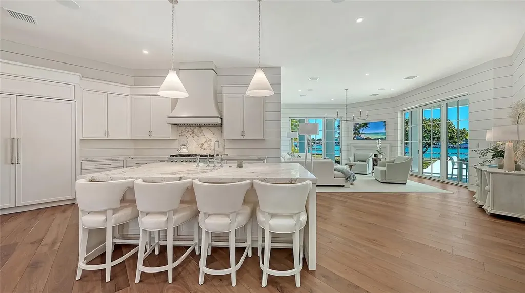 70 Lighthouse Point Drive Longboat Key FL 34228