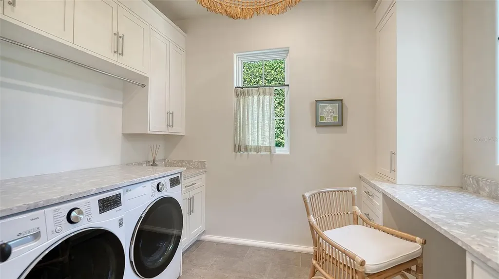70 Lighthouse Point Drive Longboat Key FL 34228