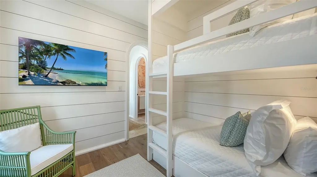70 Lighthouse Point Drive Longboat Key FL 34228