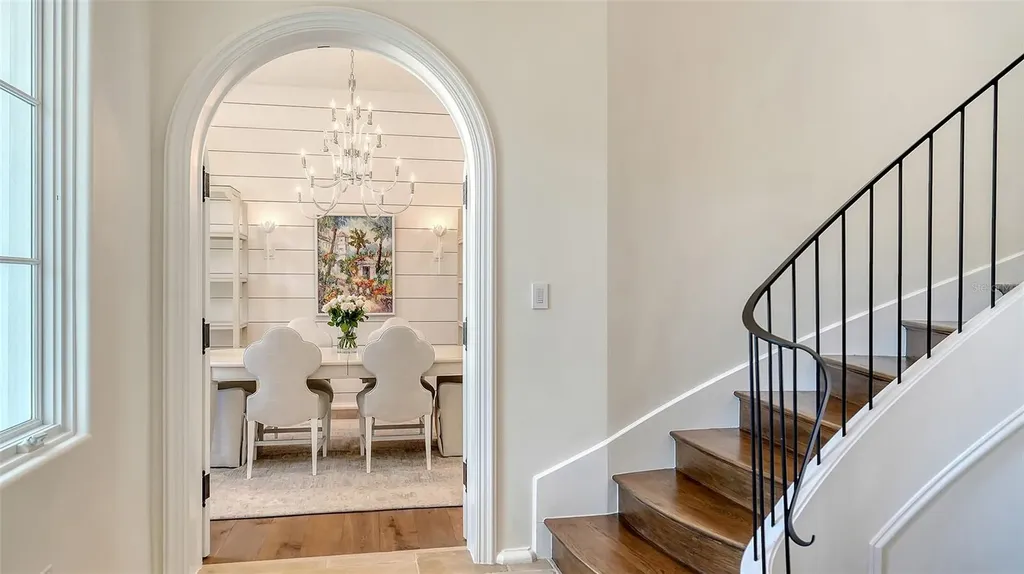 70 Lighthouse Point Drive Longboat Key FL 34228