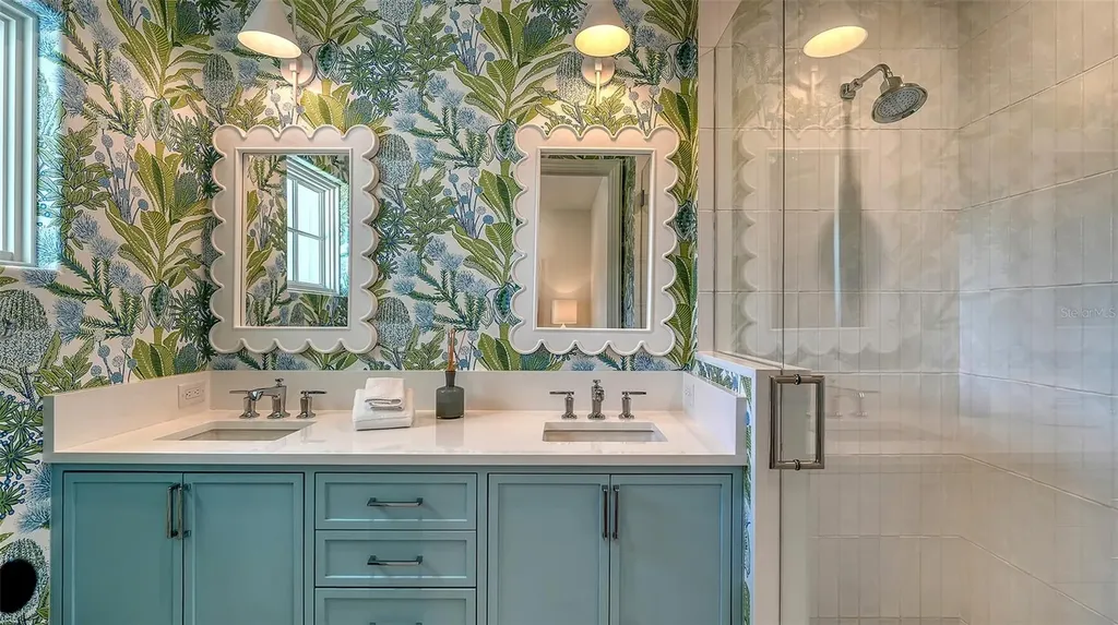 70 Lighthouse Point Drive Longboat Key FL 34228