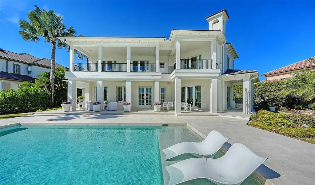 70 Lighthouse Point Drive Longboat Key FL 34228