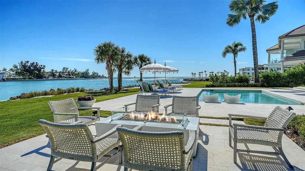 70 Lighthouse Point Drive Longboat Key FL 34228
