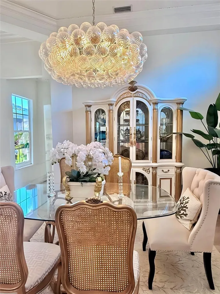 405 Wellington Court Venice FL 34292