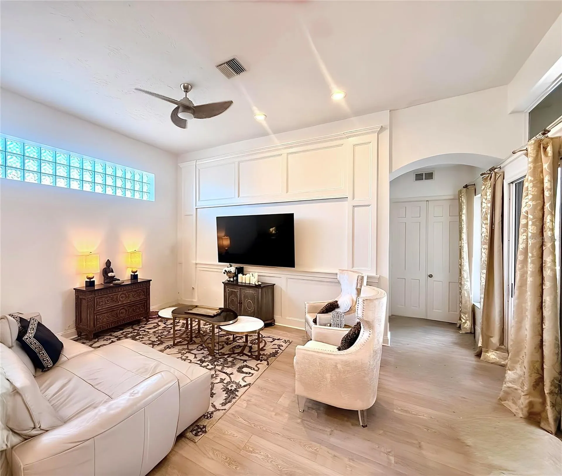 405 Wellington Court Venice FL 34292