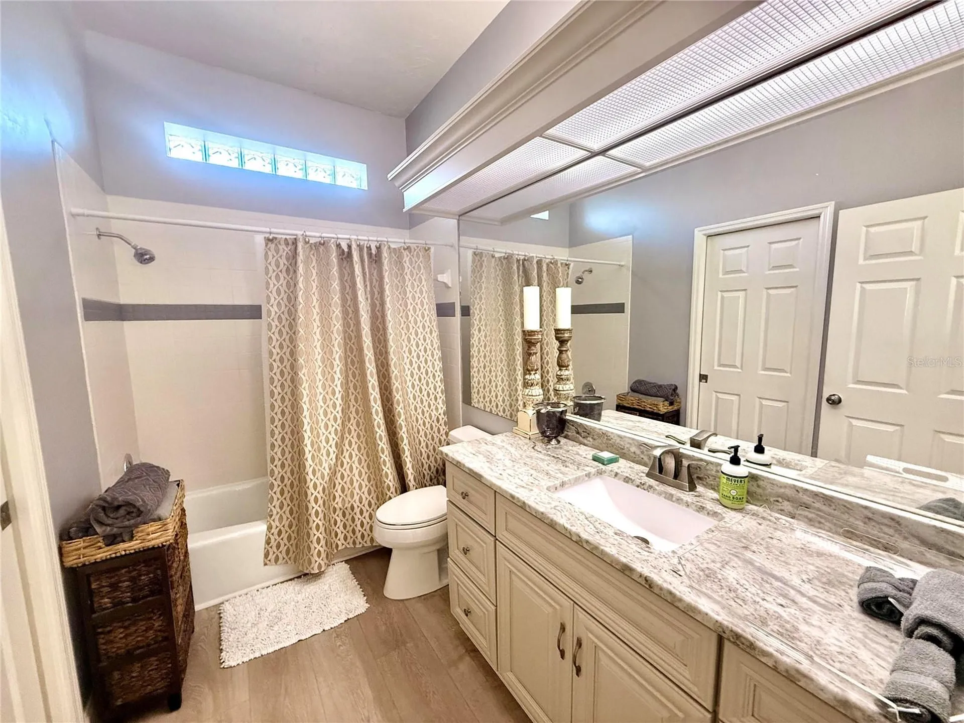 405 Wellington Court Venice FL 34292