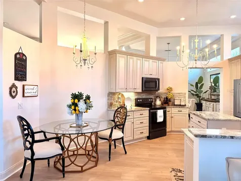 405 Wellington Court Venice FL 34292