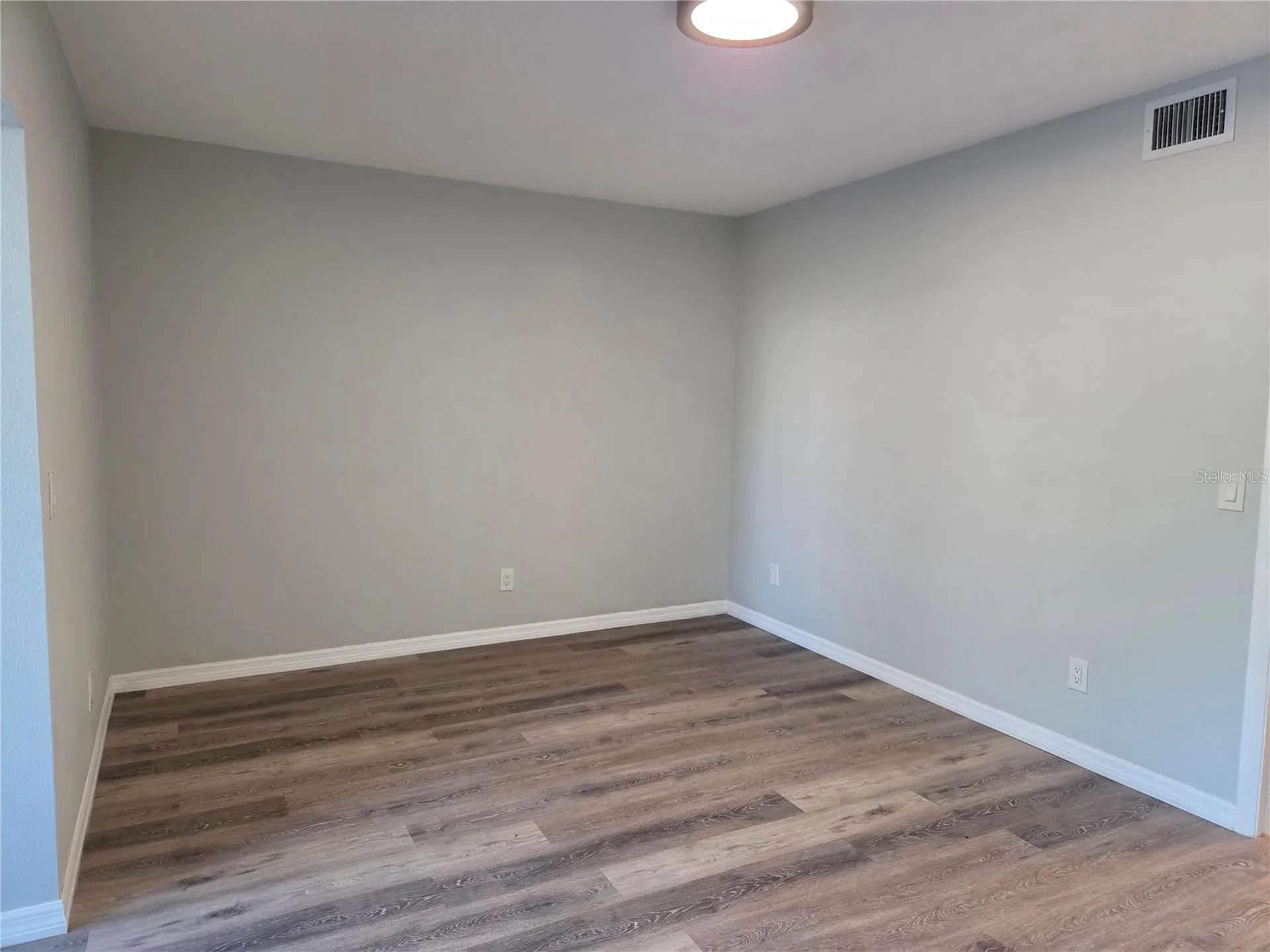 2043 Denmark Street Clearwater FL 33763