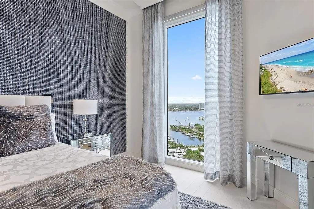 Riviera Beach FL 33404