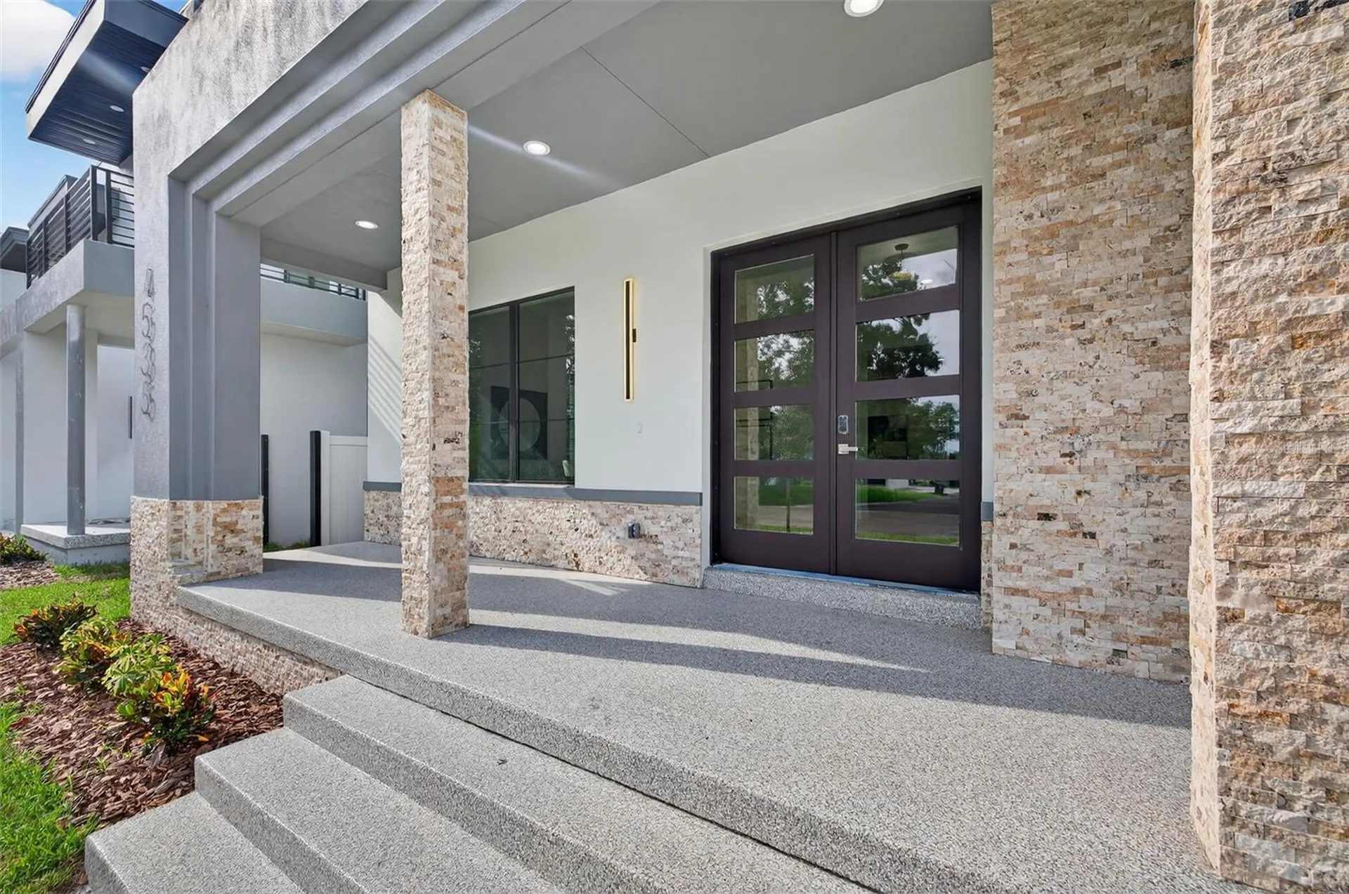 4527 26th Avenue S St Petersburg FL 33711