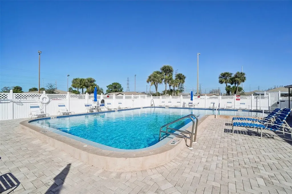 24862 Us Highway 19 N Clearwater FL 33763