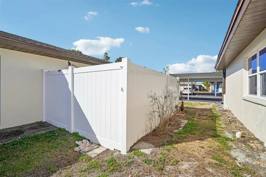 24862 Us Highway 19 N Clearwater FL 33763