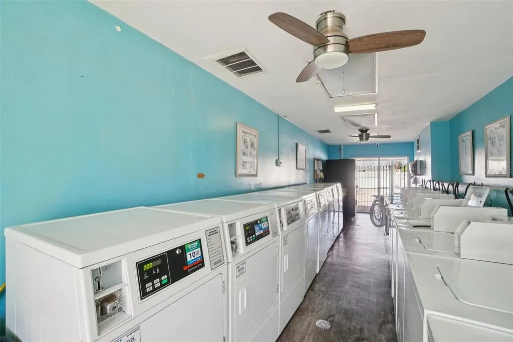 24862 Us Highway 19 N Clearwater FL 33763