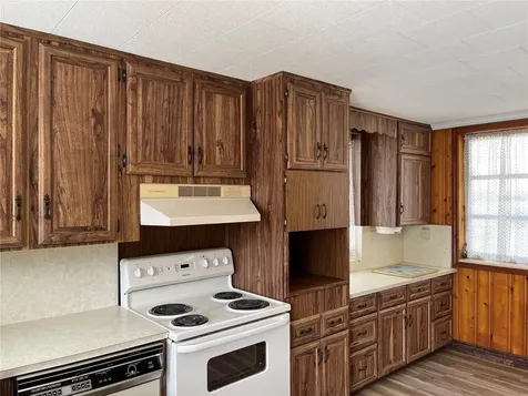 2004 S Riverside Drive Edgewater FL 32141