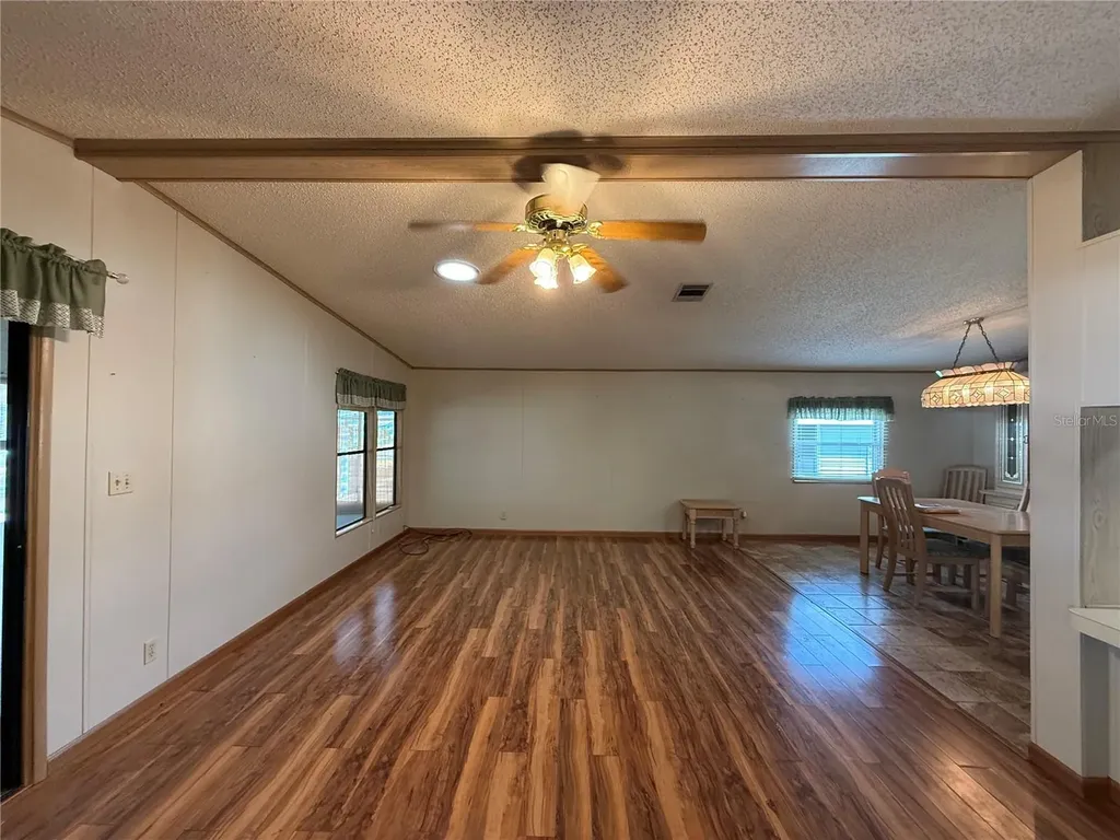 805 Oak Boulevard Wildwood FL 34785
