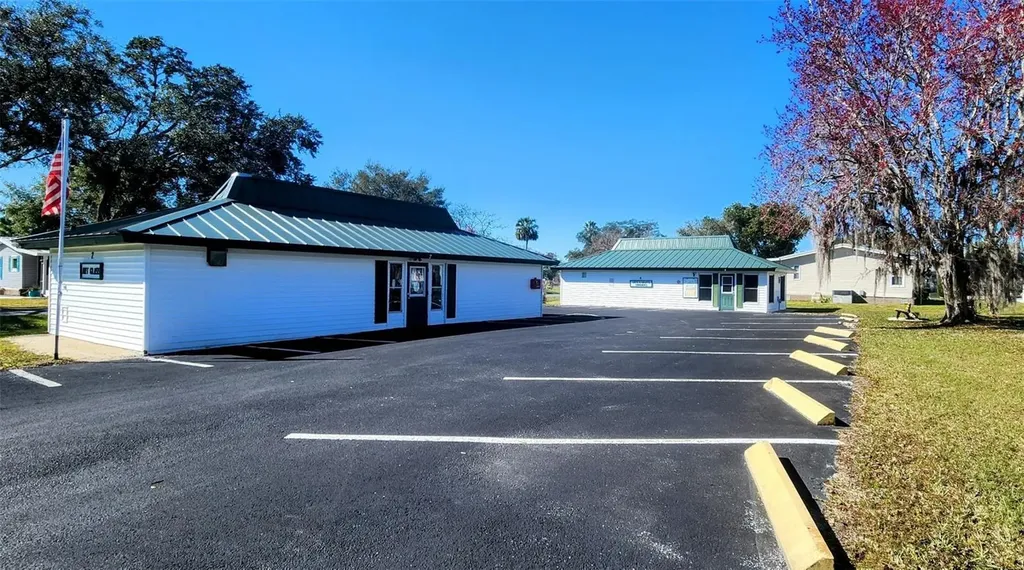 805 Oak Boulevard Wildwood FL 34785