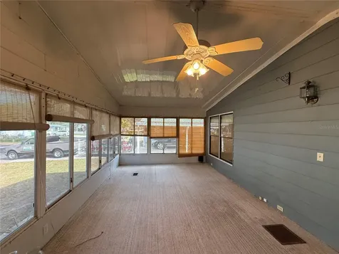 805 Oak Boulevard Wildwood FL 34785