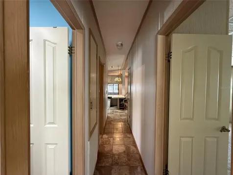 805 Oak Boulevard Wildwood FL 34785