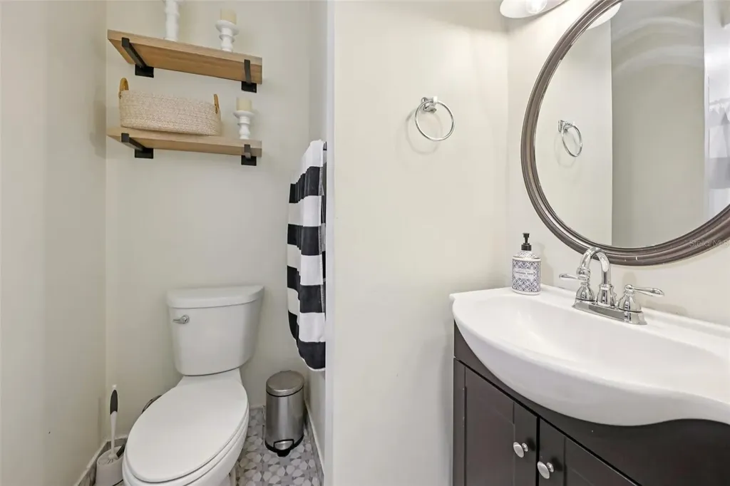 1023 S Morningside Drive Eustis FL 32726