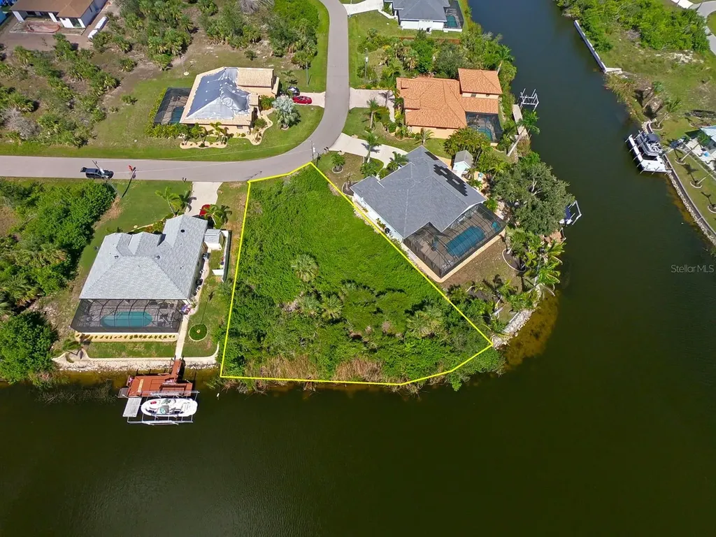 9604 Arnaz Circle Port Charlotte FL 33981