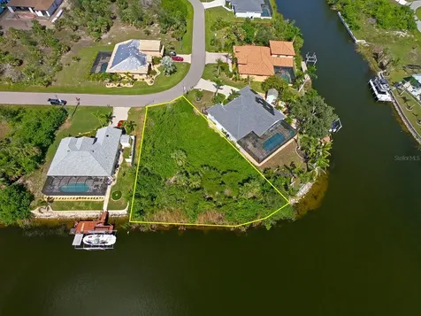 9604 Arnaz Circle Port Charlotte FL 33981