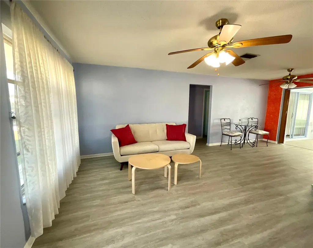 3920 101st Terrace N Pinellas Park FL 33782
