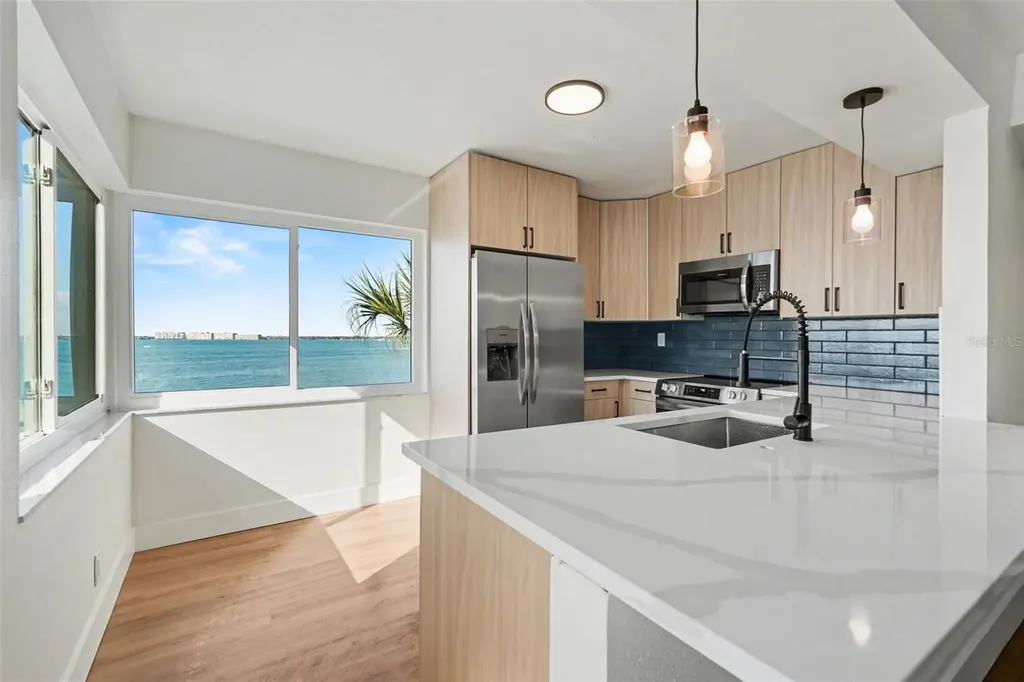 5541 Puerta Del Sol Boulevard S St Petersburg FL 33715