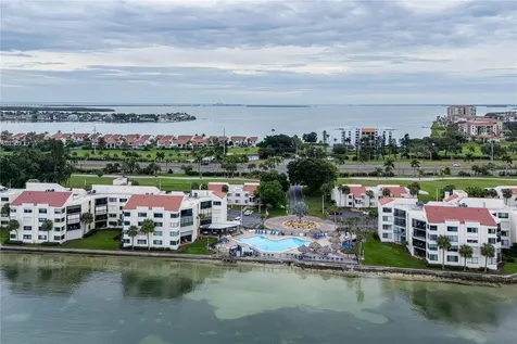 5541 Puerta Del Sol Boulevard S St Petersburg FL 33715