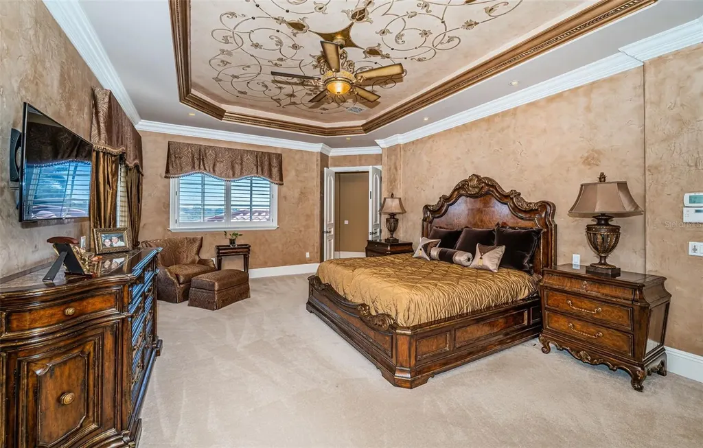 9209 Silverthorn Road Seminole FL 33777