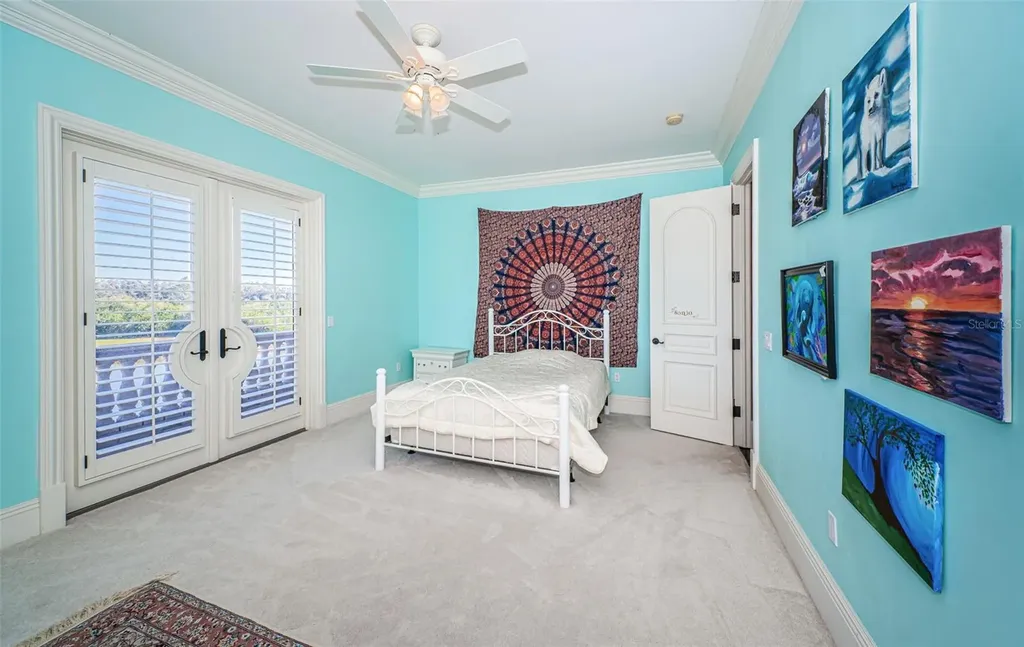 9209 Silverthorn Road Seminole FL 33777