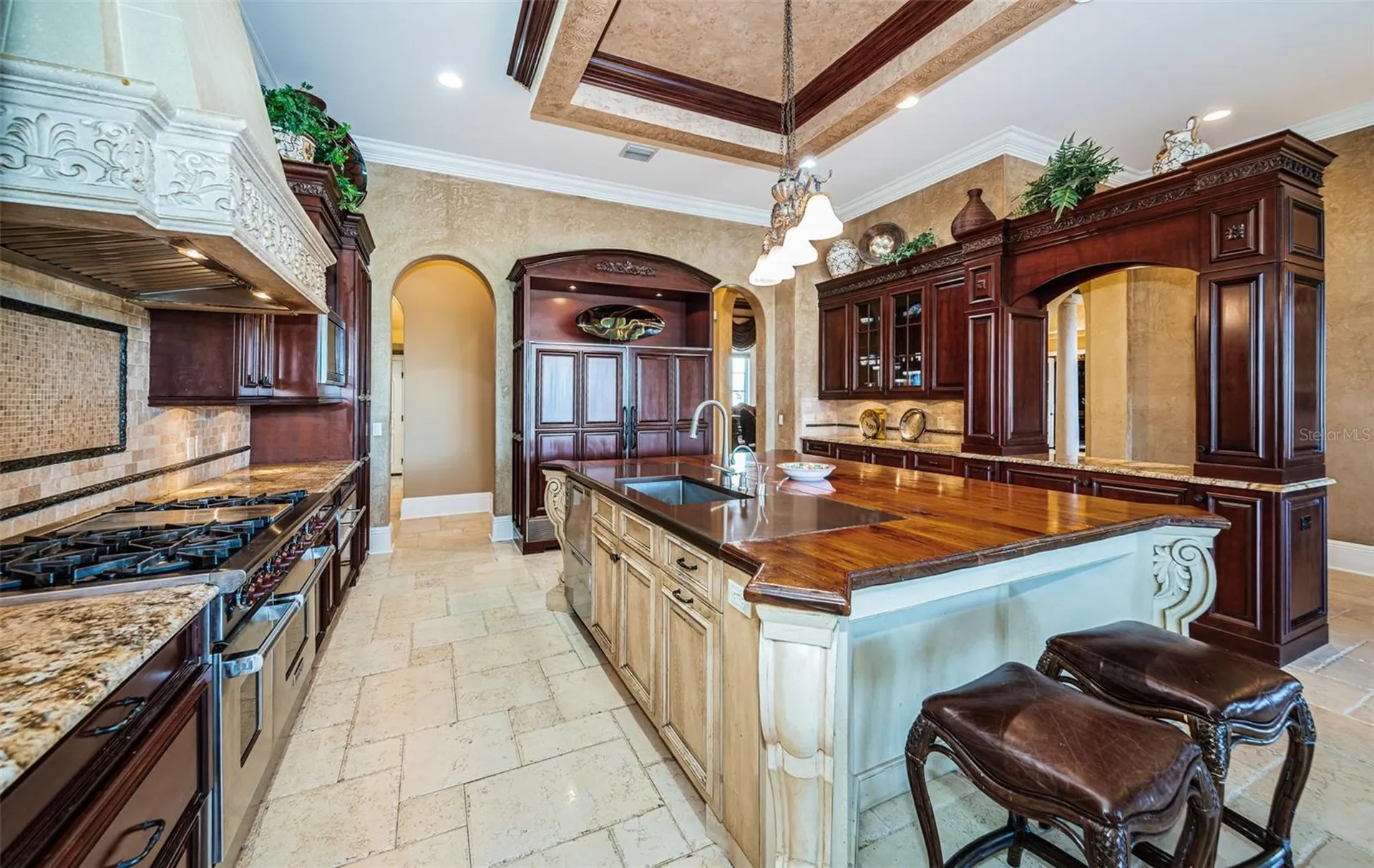 9209 Silverthorn Road Seminole FL 33777