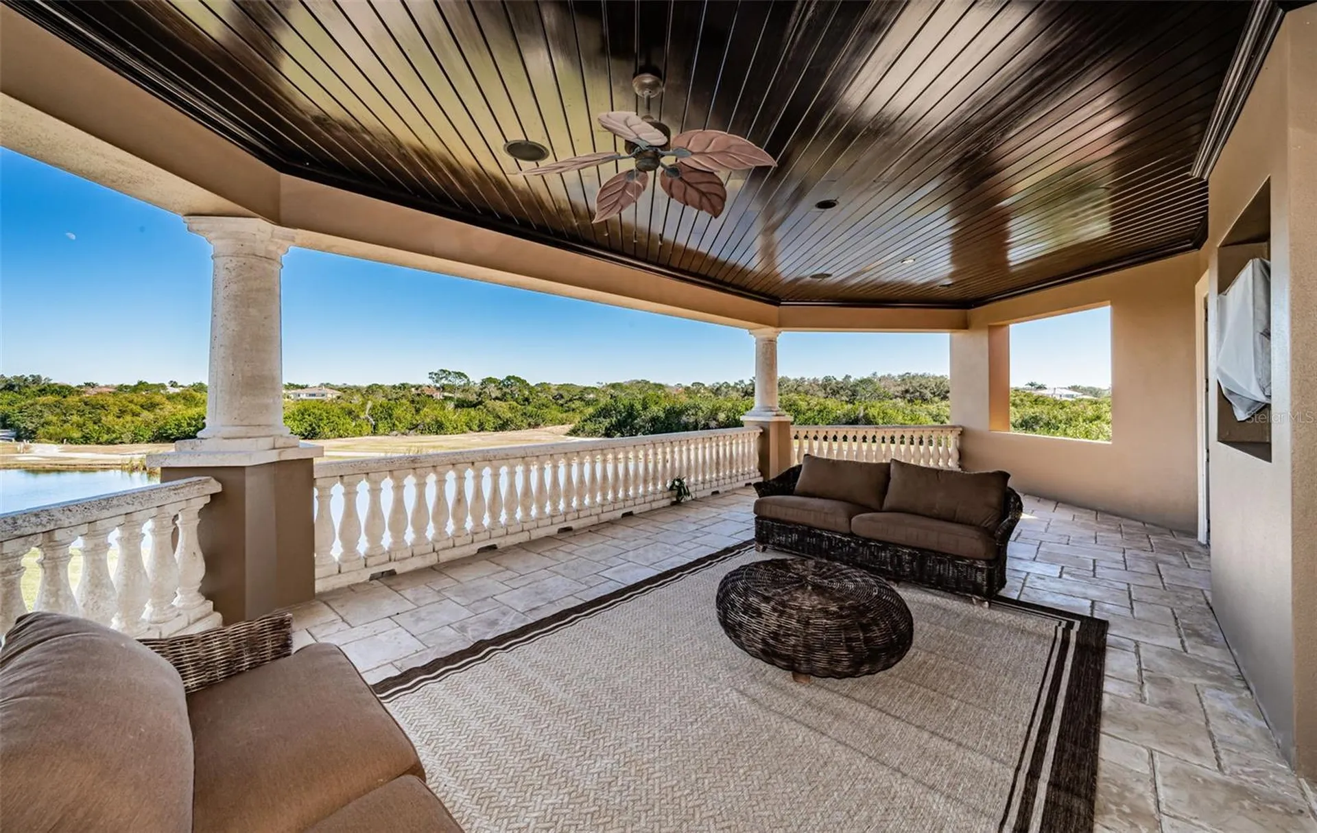 9209 Silverthorn Road Seminole FL 33777