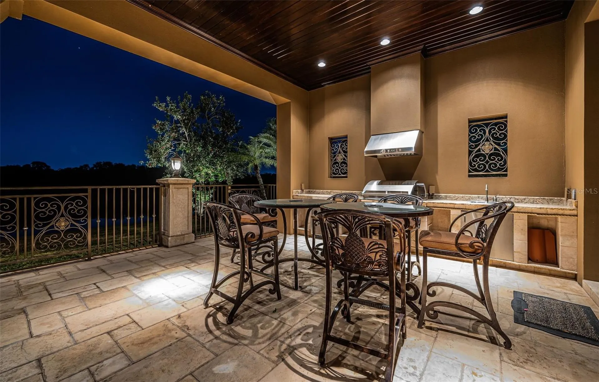 9209 Silverthorn Road Seminole FL 33777