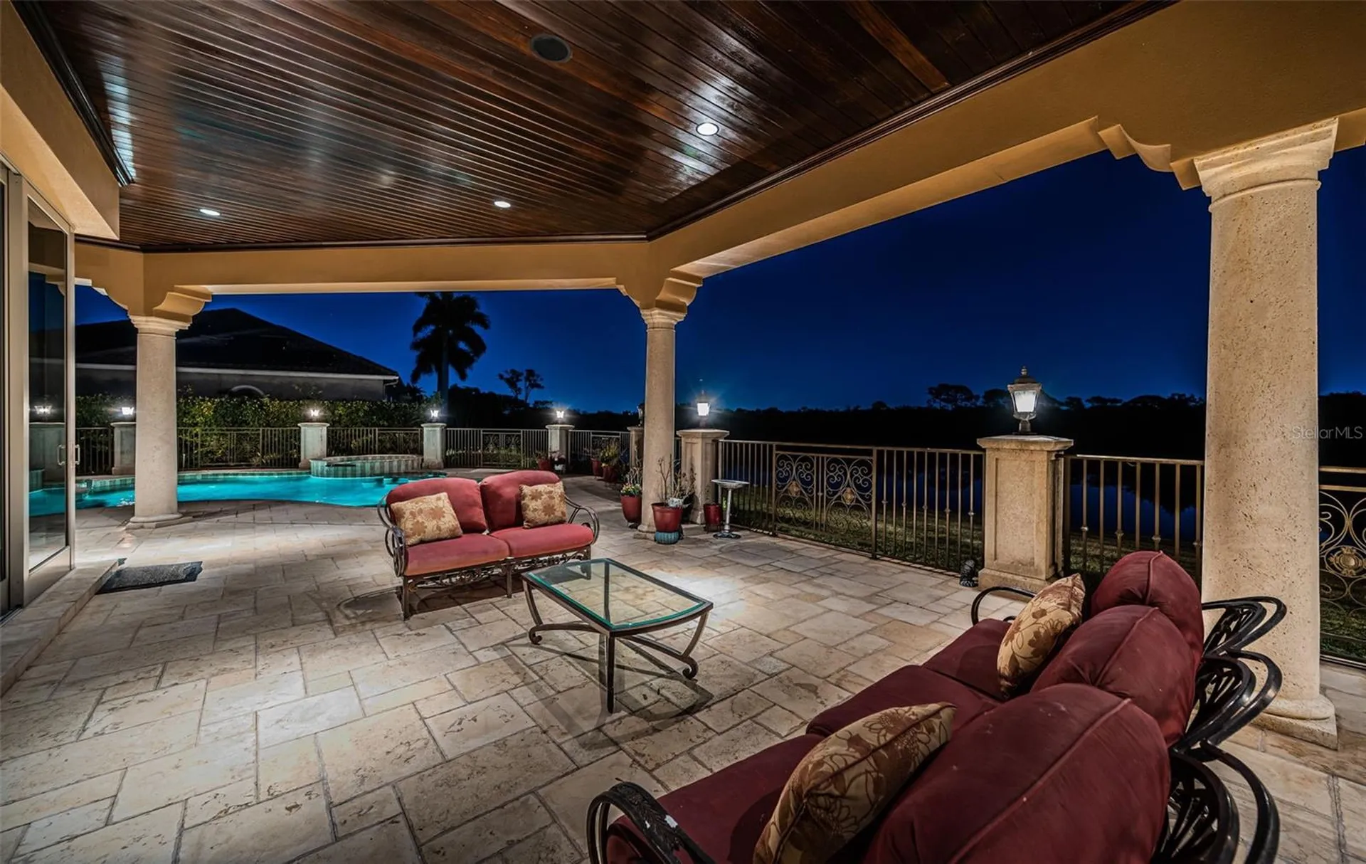 9209 Silverthorn Road Seminole FL 33777