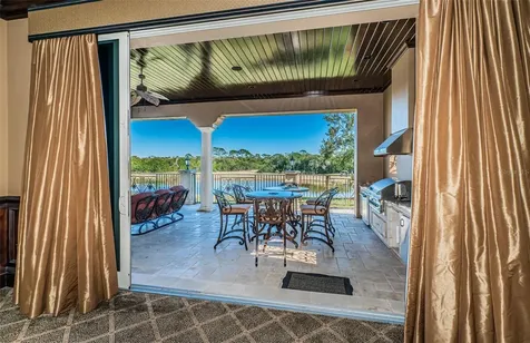 9209 Silverthorn Road Seminole FL 33777