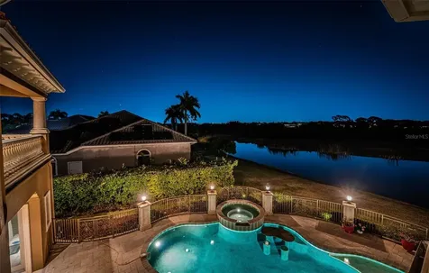 9209 Silverthorn Road Seminole FL 33777