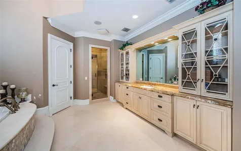 9209 Silverthorn Road Seminole FL 33777