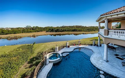 9209 Silverthorn Road Seminole FL 33777