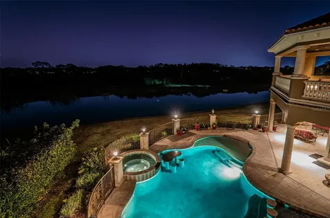9209 Silverthorn Road Seminole FL 33777