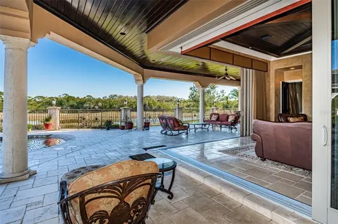9209 Silverthorn Road Seminole FL 33777